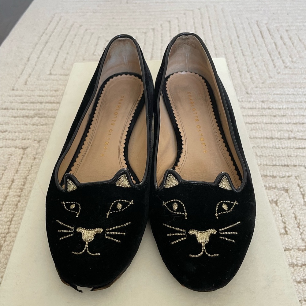Charlotte Olympia black velvet pumps. Size 5.5